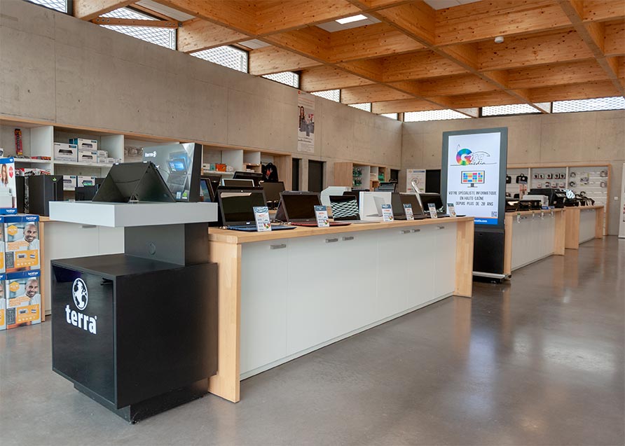 Intérieur Giga Media — vue 1