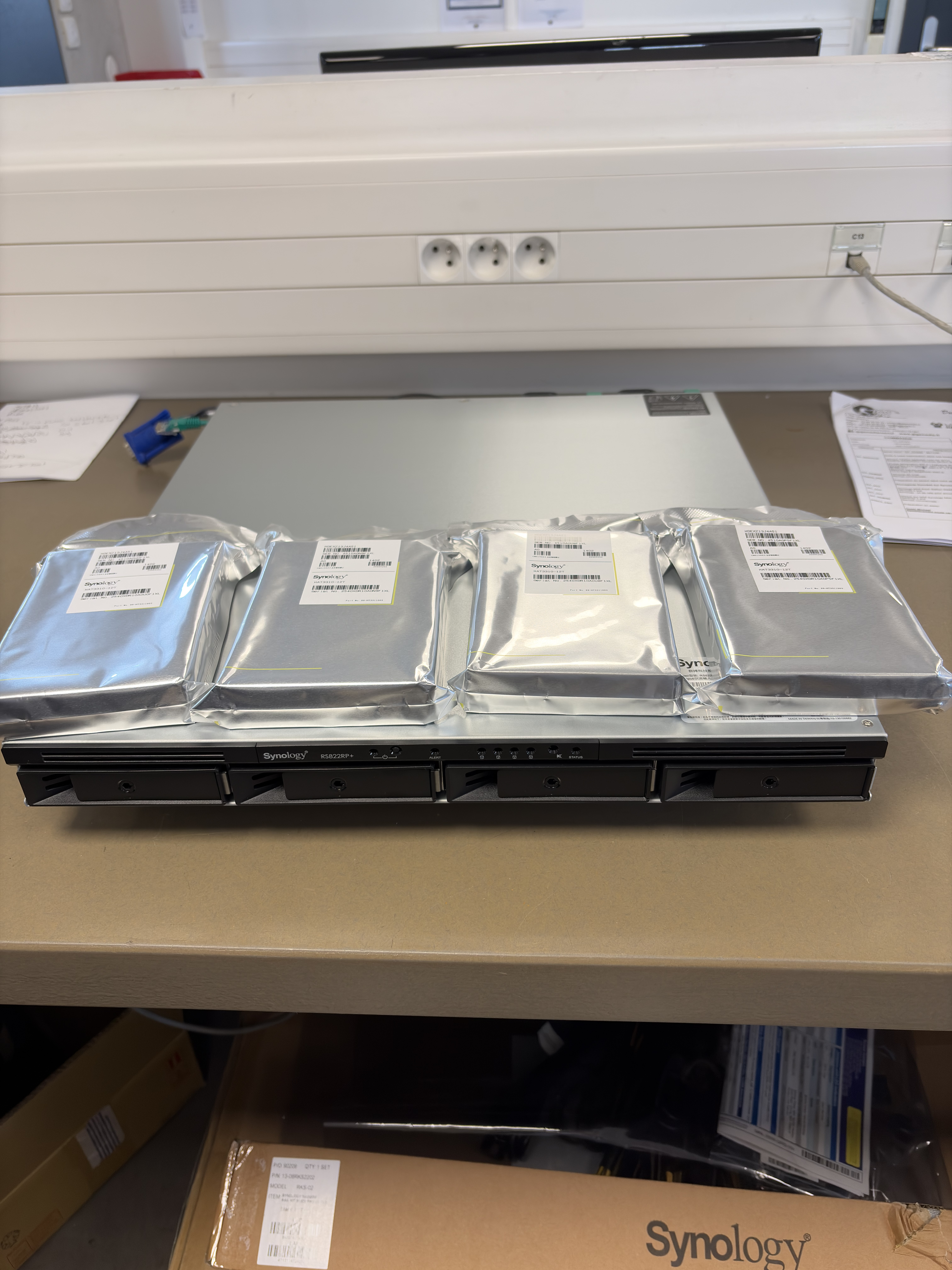 NAS Synology — installation des disques